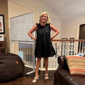 Impeccable Pig Black Sleeveless Dress size Large